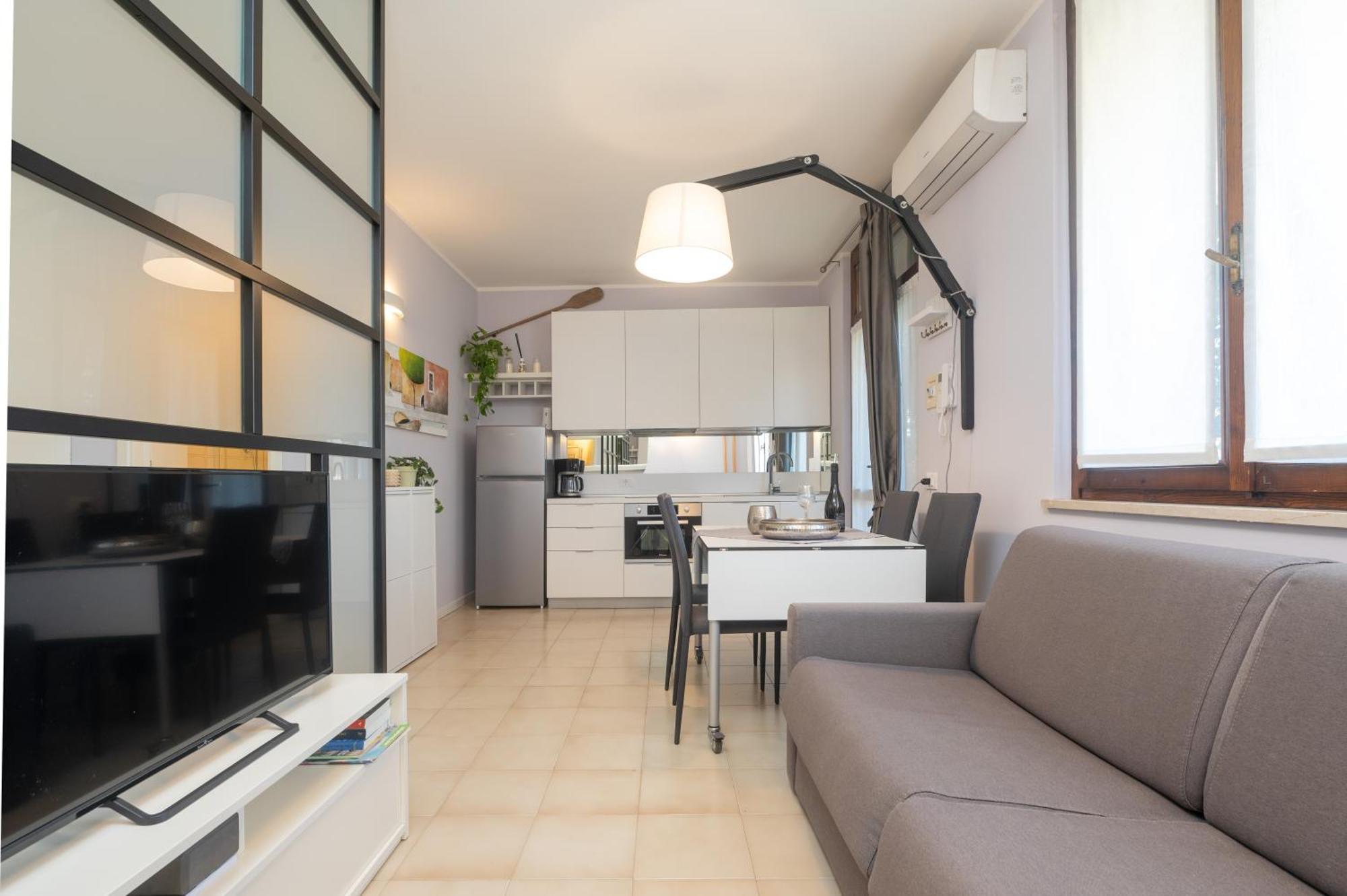 Casa Lugana 9 - Monolocale Con Piscina Fronte Lago سيرمِيوني المظهر الخارجي الصورة